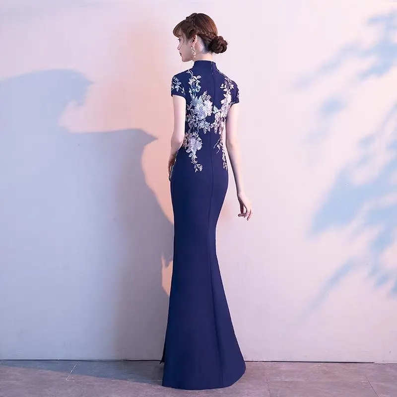 Banquet evening dress female 2019 new noble host fishtail slim high-end Chinese temperament cheongsam dress