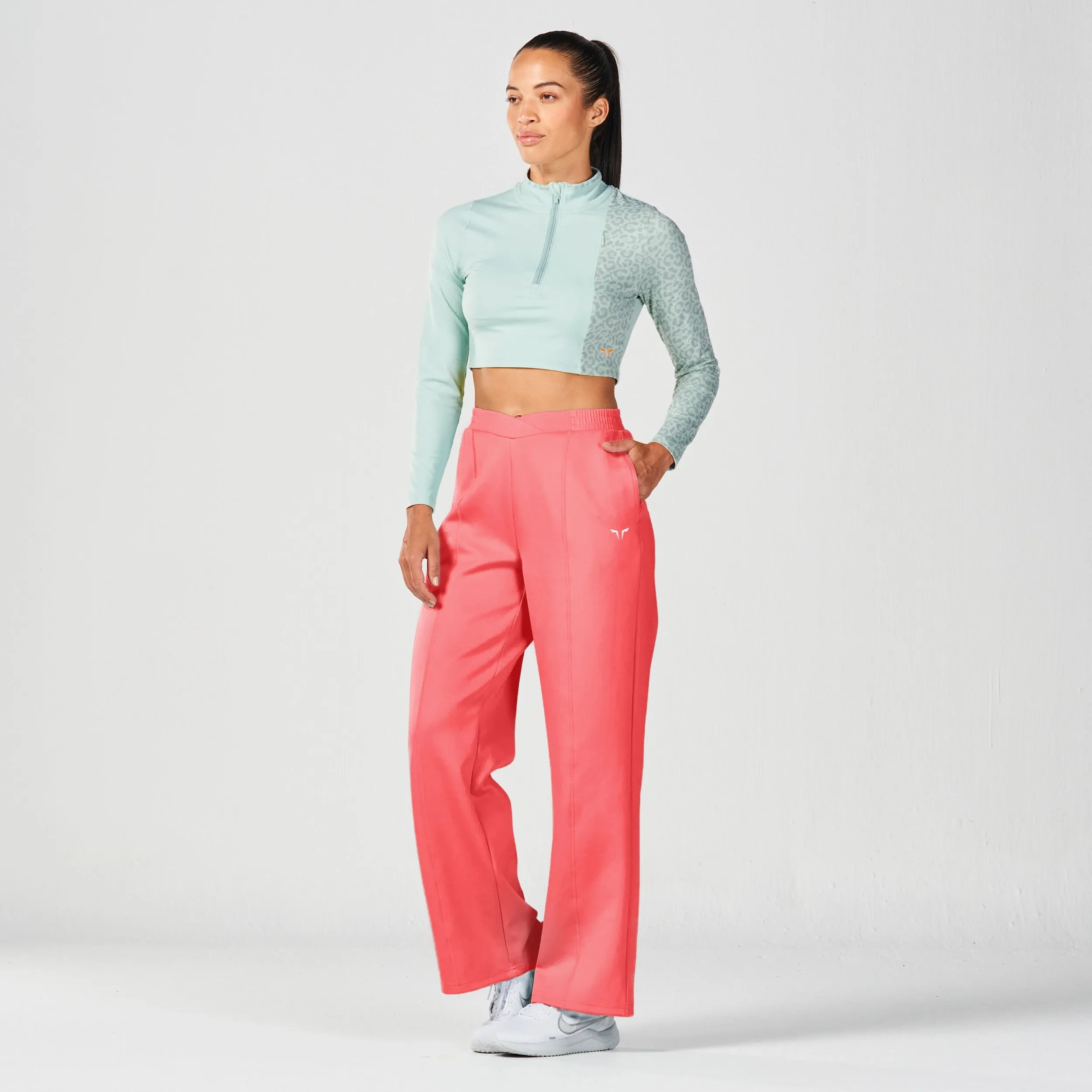 Crossover Straight Pants - Cayenne